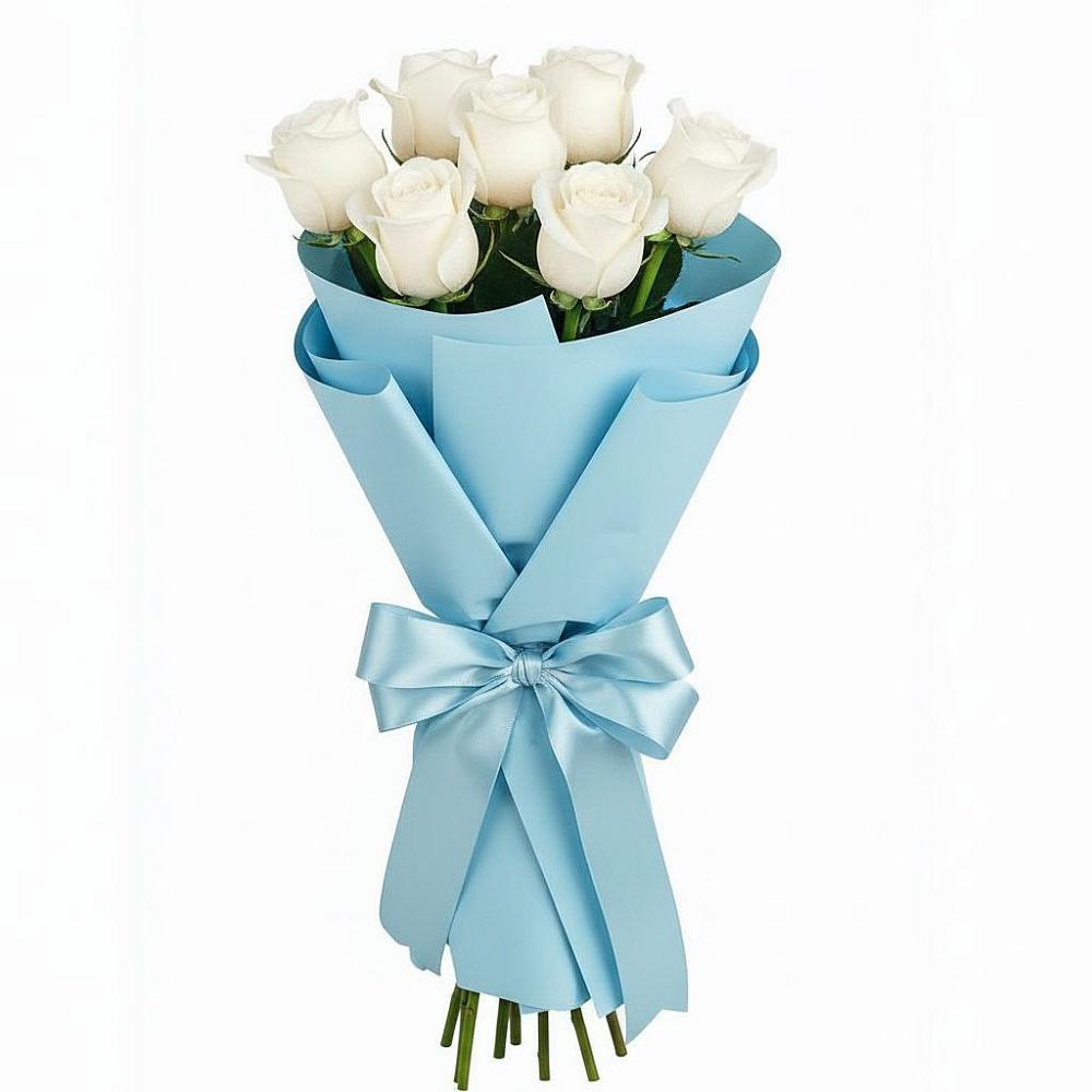 Букет 7 белых роз Проуд в Углегорске