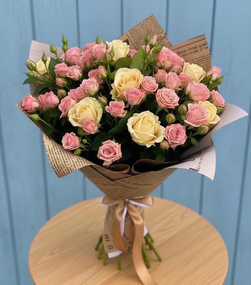 Букет цветов из: Розы в Углегорске