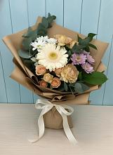 Букет цветов из:  Герберы и Хризантемы #REPLACE_PRED# Углегорске