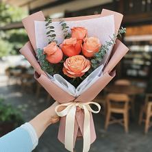 Букет цветов из:  Розы в Углегорске