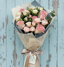 Букет цветов из:  Розы в Углегорске