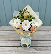 Букет цветов из:  Герберы, Розы и Хризантемы в Углегорске
