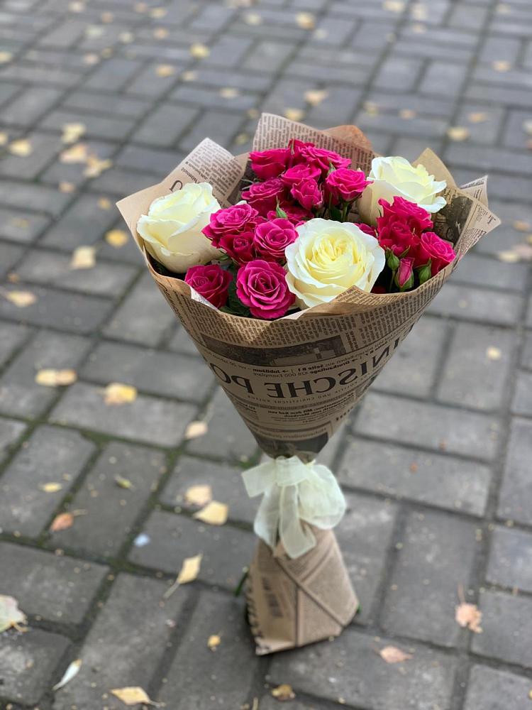 Букет цветов из: Розы в Углегорске