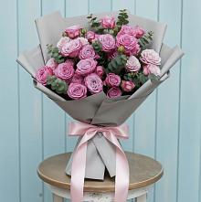 Букет цветов из:  Розы в Углегорске
